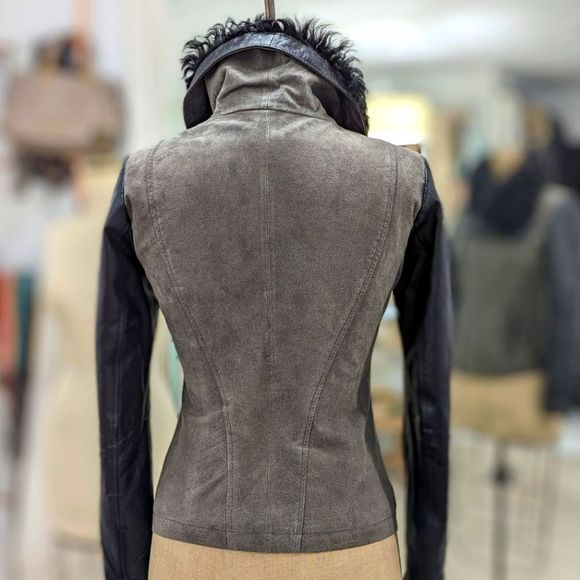 Danier Leather Shearling Jacket - Picture 10 of 13